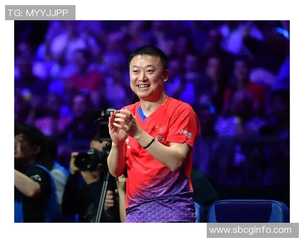 低重心足球明星的魅力与技巧解析如何在比赛中展现独特风采